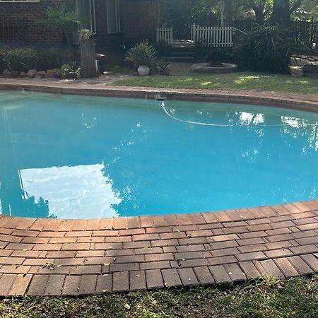 Chalet 1 Camping Style At Cynthias Country Hartbeespoort Exterior foto