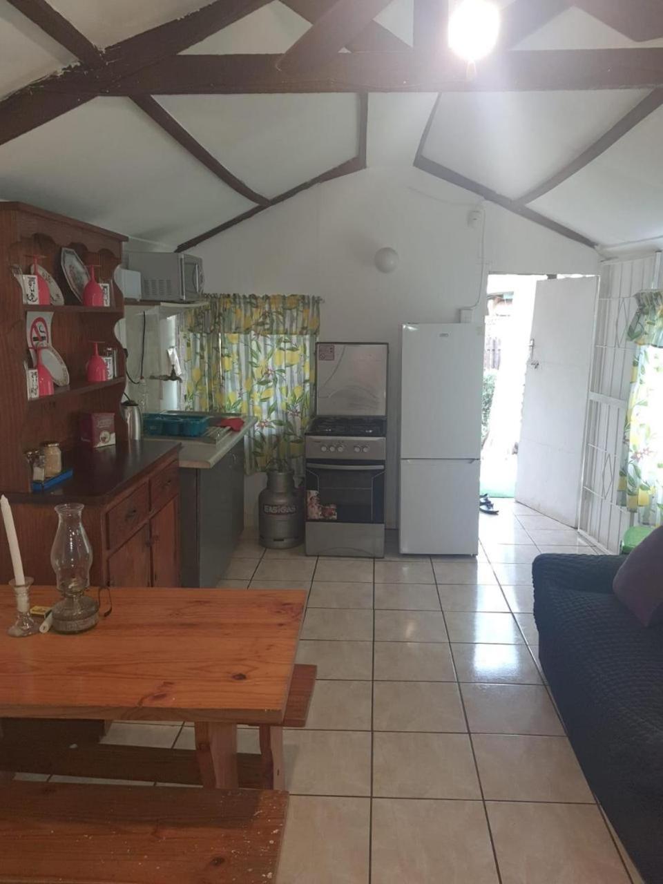 Chalet 1 Camping Style At Cynthias Country Hartbeespoort Exterior foto